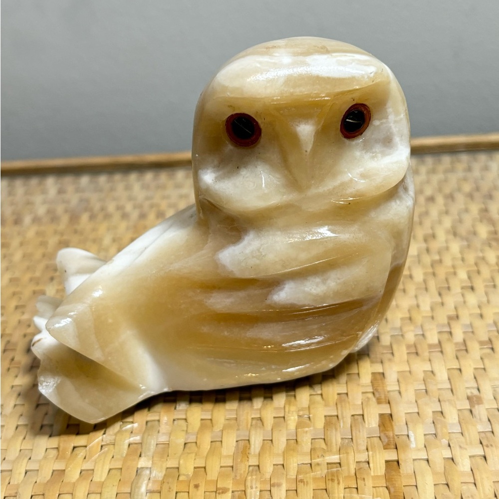 Vintage Hand Carved Marble Multi-Toned Onyx Alabaster Owl Figurine
